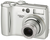 Nikon Coolpix 5200